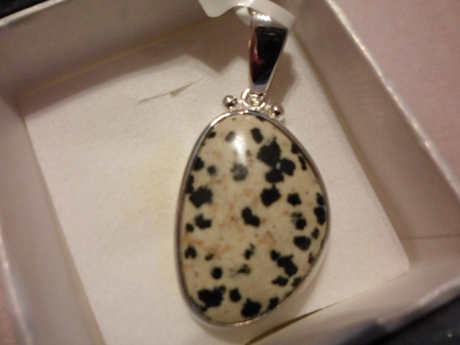 Dalmation Jasper Fancy Shaped Pendant w/o Chain in 925 Sterling Silver-15.00 CTW
