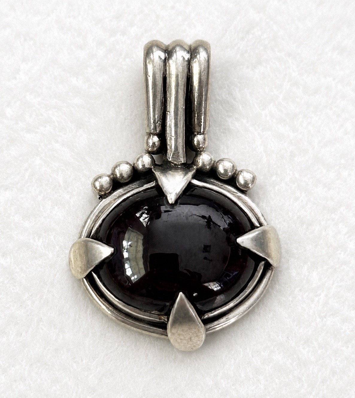 Vintage 925 Sterling Silver Natural Garnet Cabochon Artisan Pendant – Statement