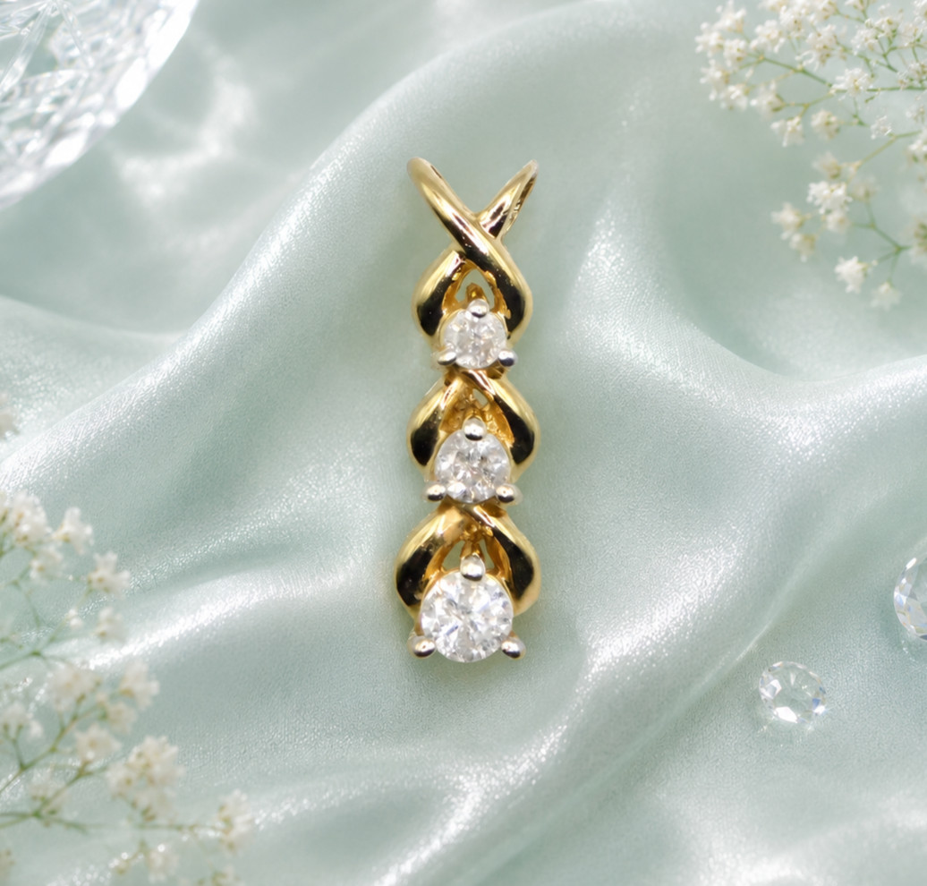 10K Yellow Gold 3 Stone Graduated Diamond Journey Drop Pendant Charm Signed RJC