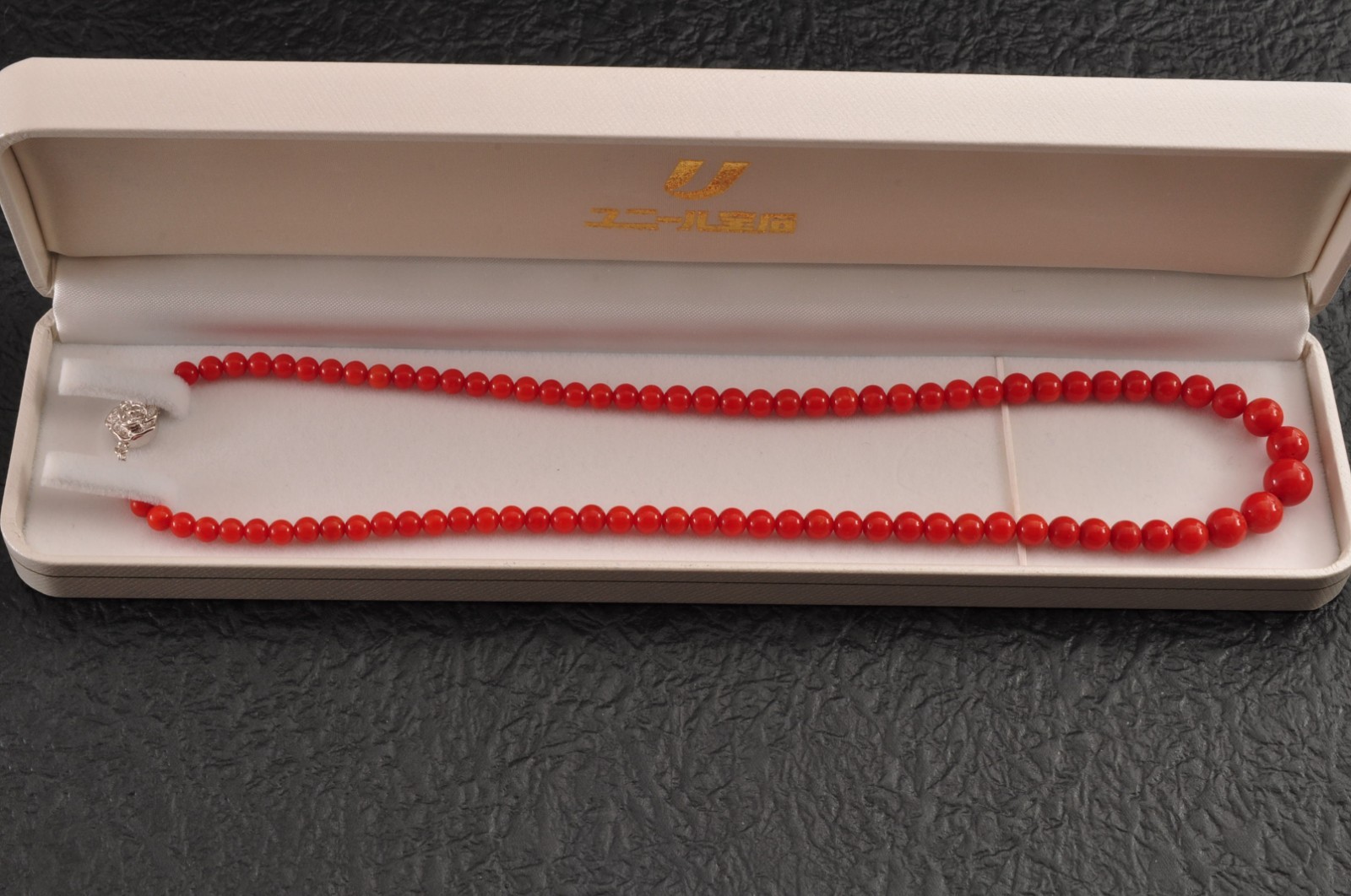 925 silver clasp red coral necklace with Certification (440mm (17.3in) 88.5ct).