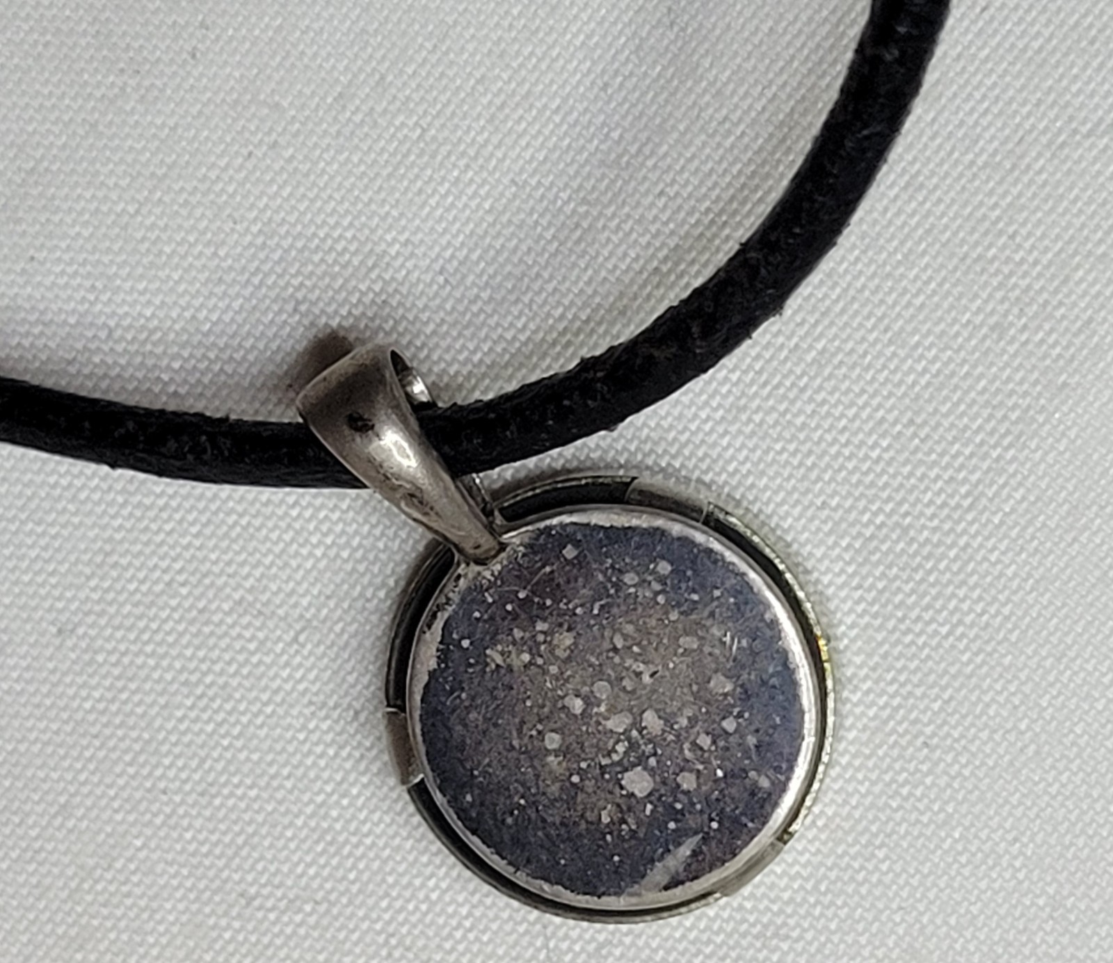 Sterling Silver 925 Necklace Typewriter Key Monogram E Initial & Leather 19 Inch