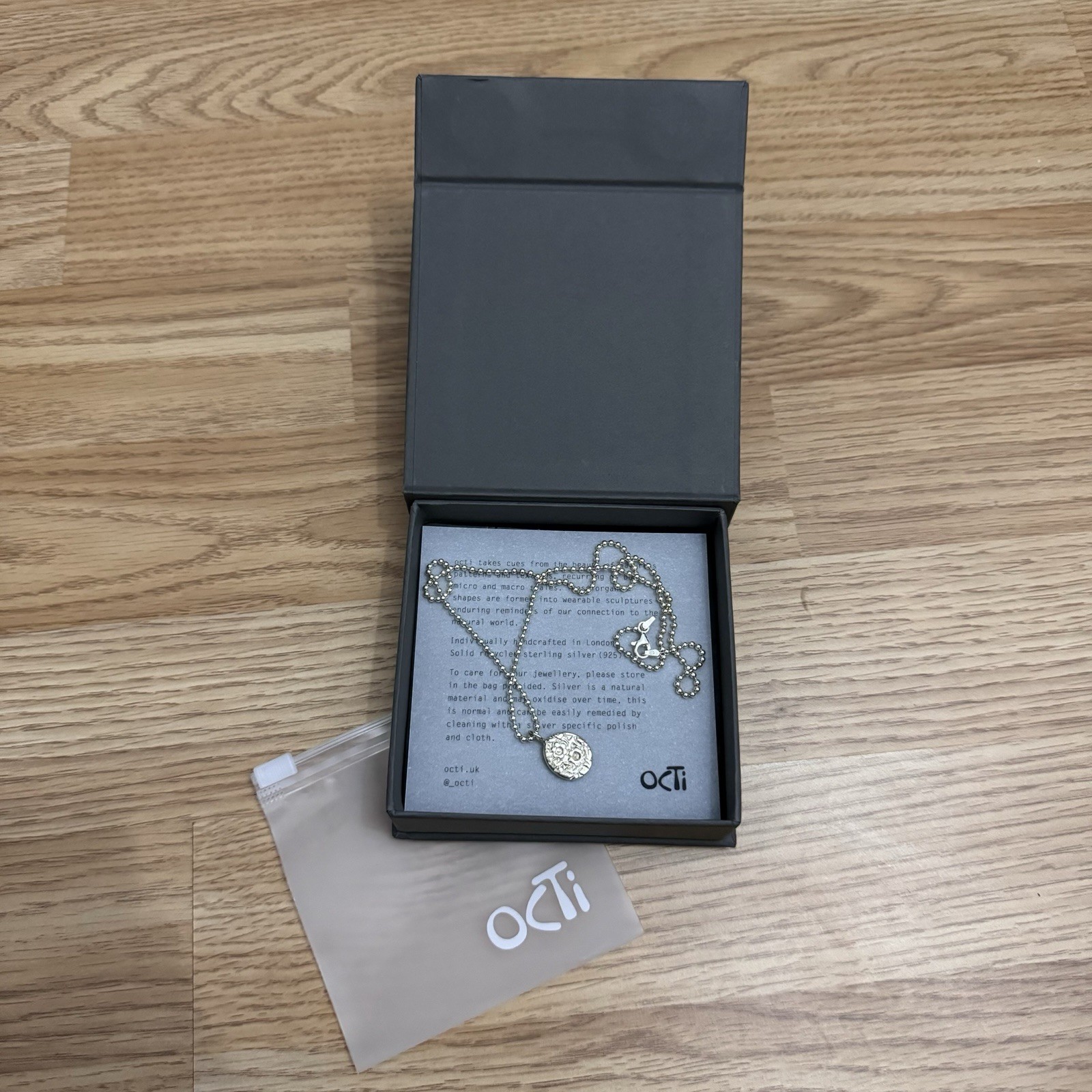 NEW! OCTI Silver 925 Beaded Pendant Detail Necklace Boxed Rare New