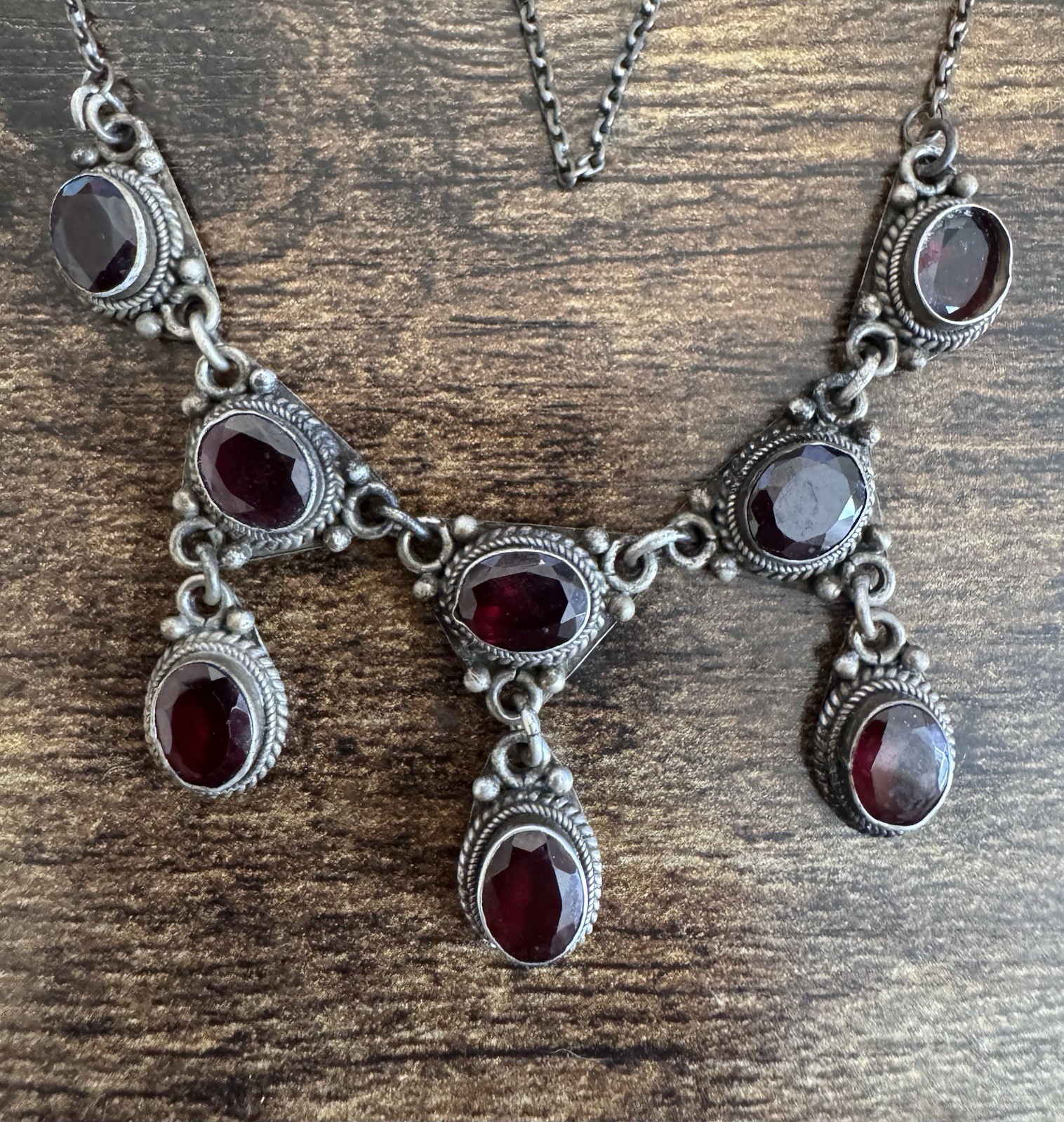 Vintage Sterling Silver 925 & 8 Garnet Cabochon Dangle Rope Necklace