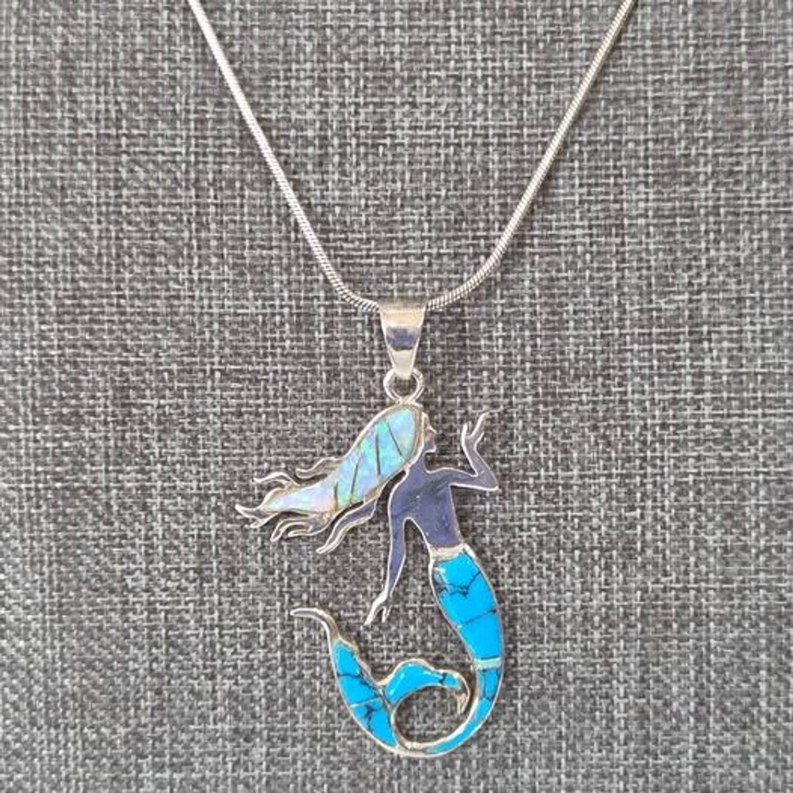 925 Sterling Silver Mermaid Pendant Opal Turquoise Inlay 22″ Italy Snake Chain