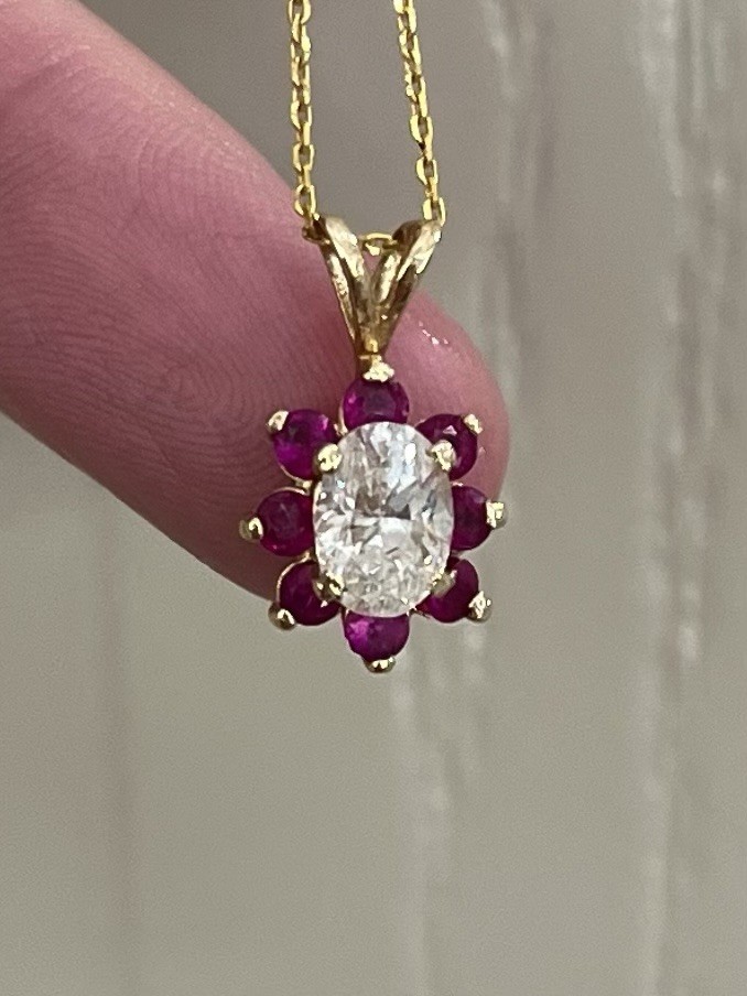 $4780: 1.03 CTW Natural Diamond Pendant I Color, SI2 Clarity,w/Ruby Halo 14k YG