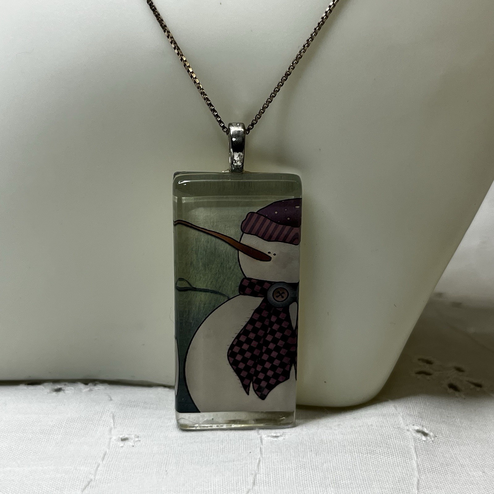 Vintage Sterling Silver Acrylic Snowman Picture Pendant Necklace 30” Italy Chain
