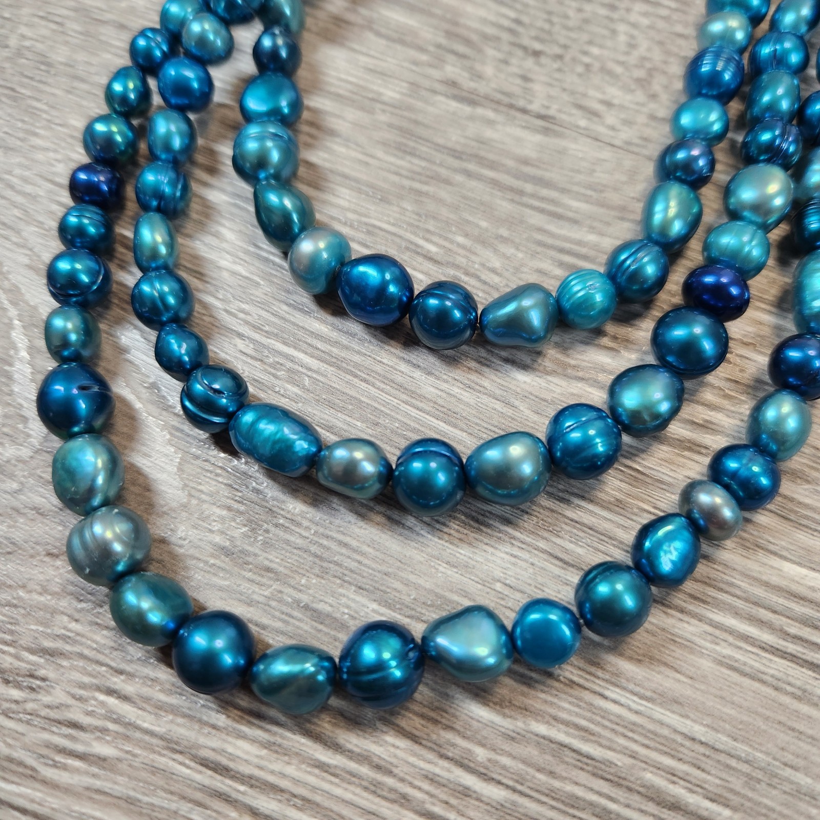 Honora Multicolor Blue Freshwater Pearl Necklace w/ Tag & Storage Pouch
