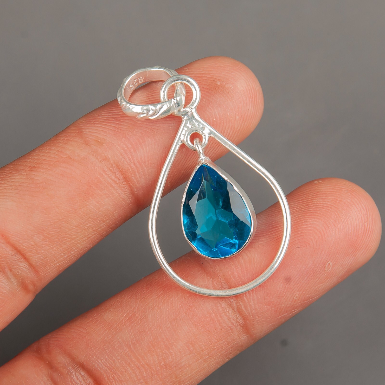 Swiss Blue Topaz Gemstone 925 Sterling Silver Jewelry Handmade Women Pendant