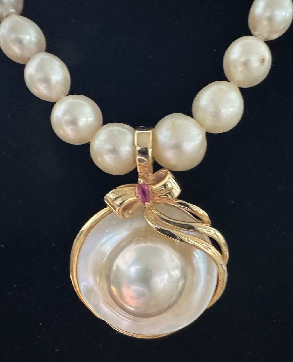 14k YG Blister Pearl, Bow, Ribbon and Ruby Enhancer Pendant 7.25 grams