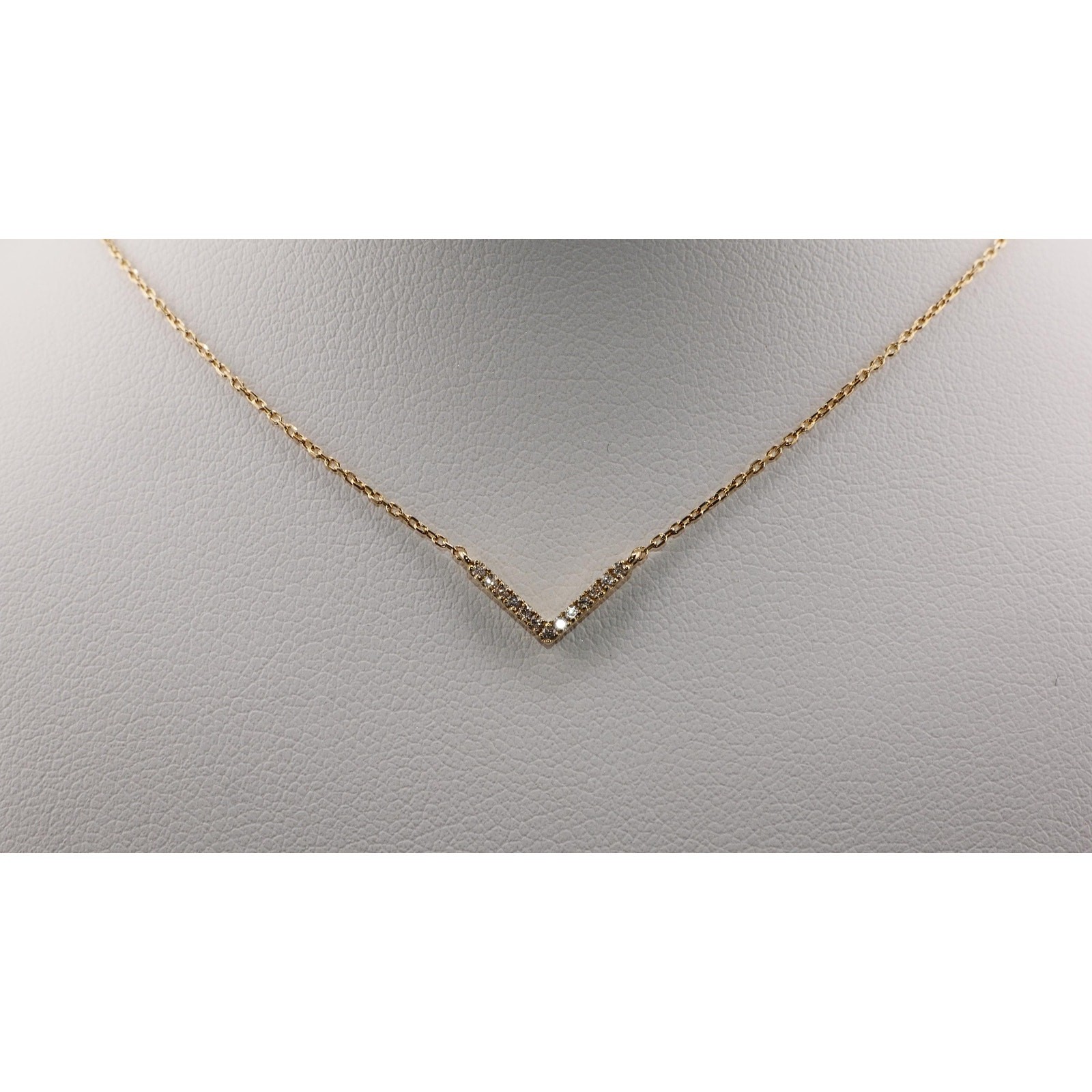 14K Gold Diamond Chevron Necklace