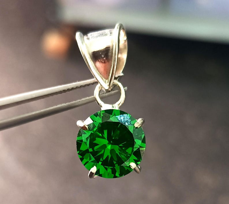 GIE Certified 36 Ct Natural Green Emerald 925 Silver Pendant Round Cut Gemstone