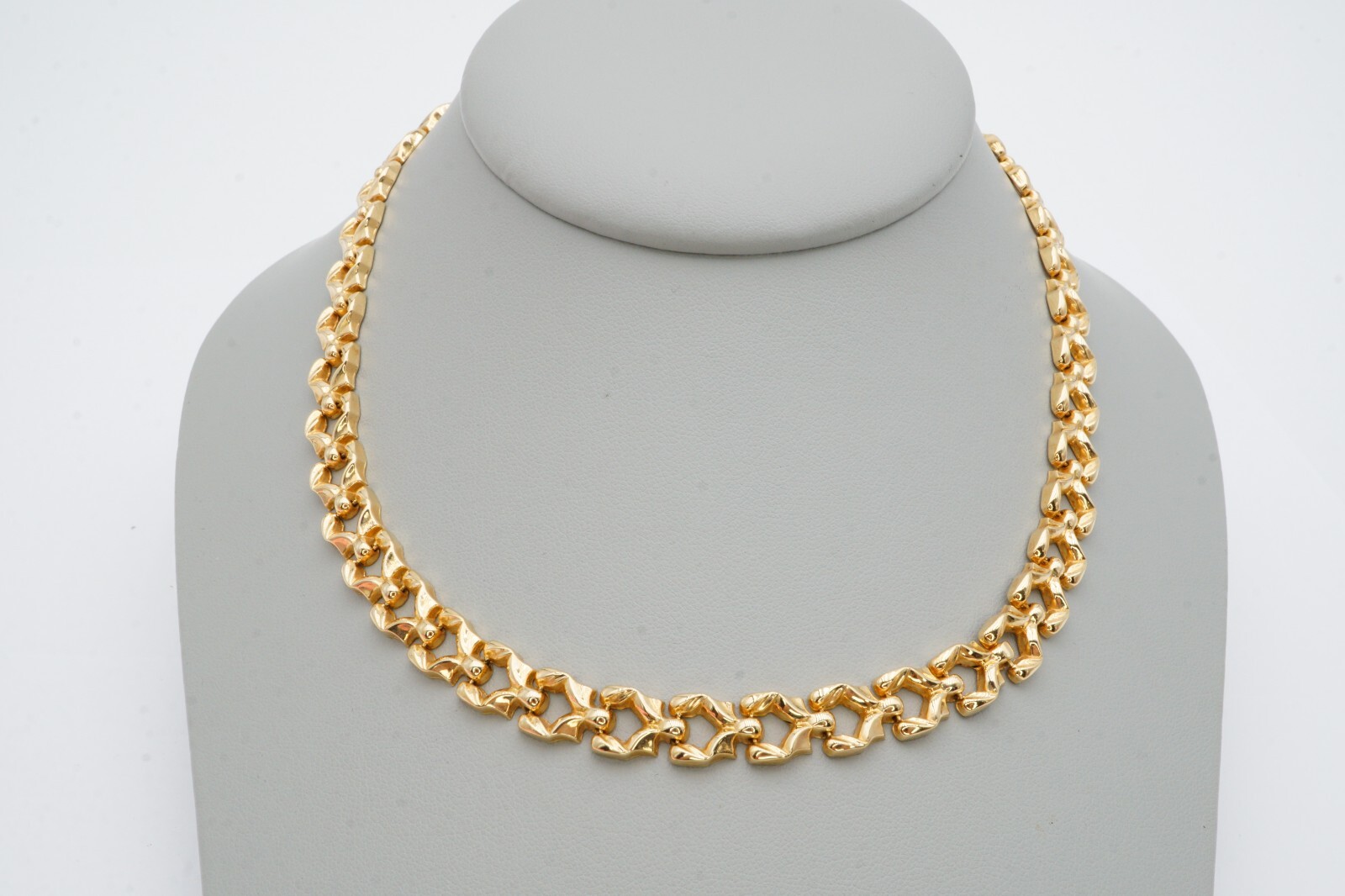 Aurafin 14k Yellow Gold Link Necklace 16″ 9mm