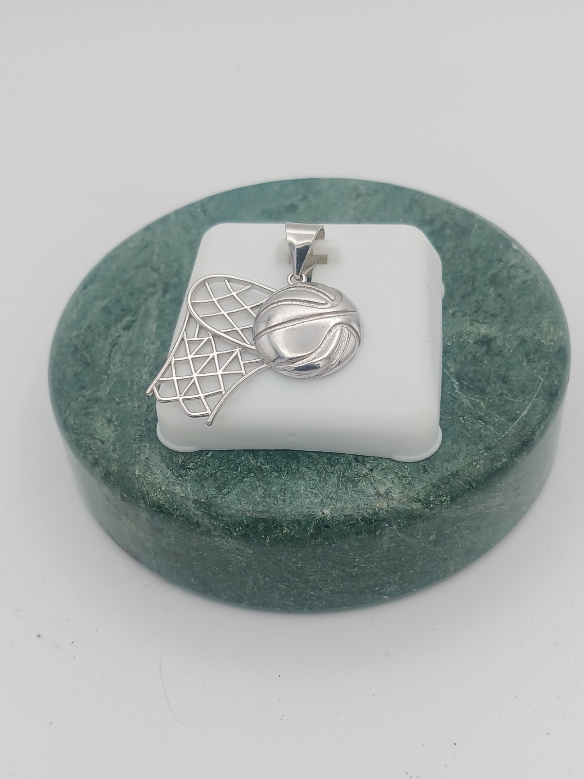 Silver Stamped 925 Sterling Pendant Basketball Hoop 2.38g New