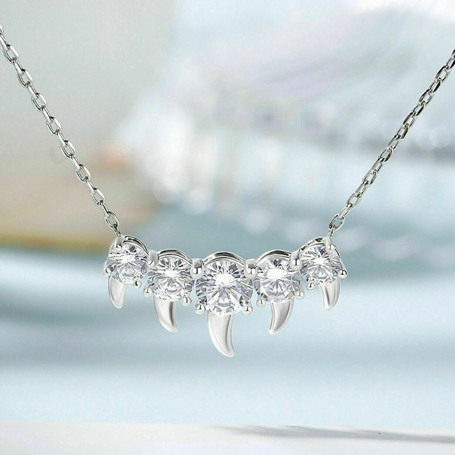 2Ct Round Brilliant Cut Diamond Spike Design Pendant 14k White Gold Finish Chain