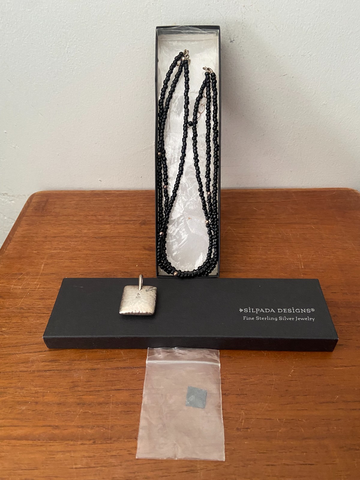 Silpada 925 Sterling Silver Black Onyx Glass Beaded Puffy Pendant Necklace