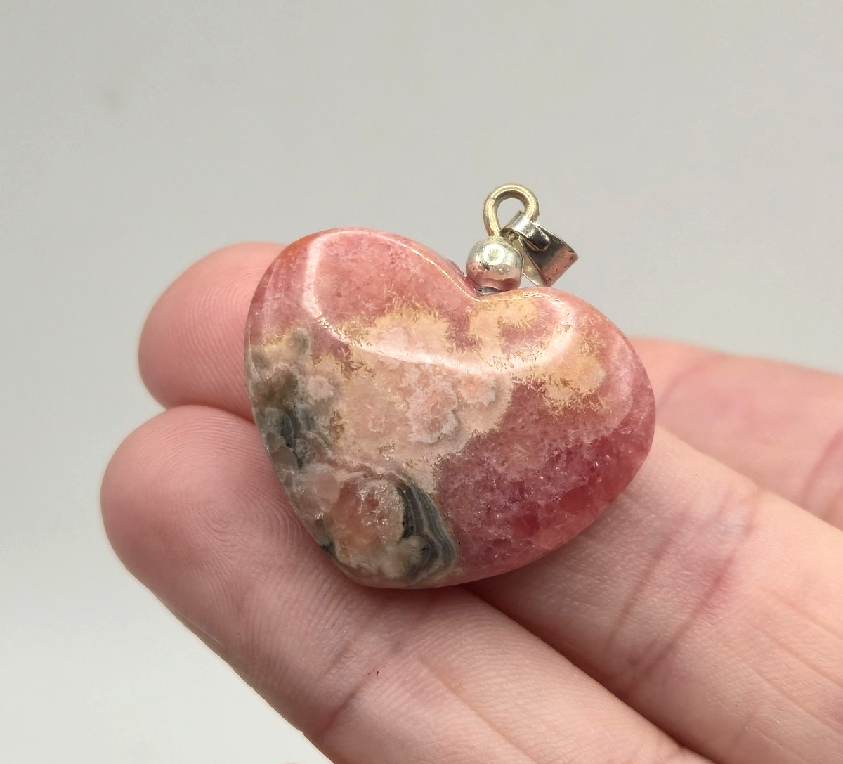 High-quality Rhodochrosite Heart Pendant (laseal)
