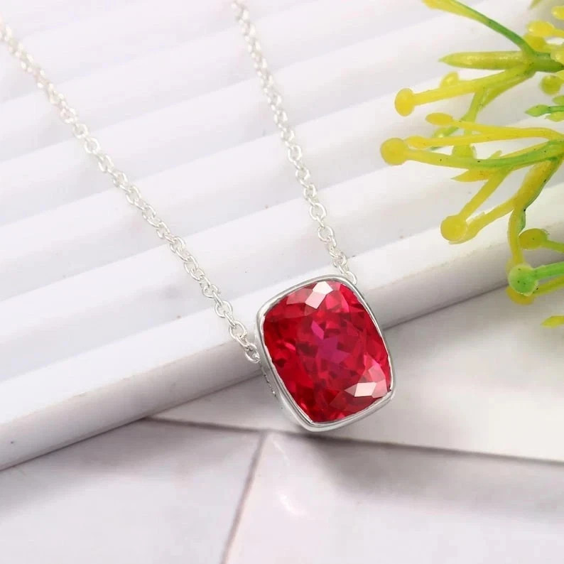 15 CT Natural Blood Red Ruby Pendant in 925 Sterling Silver with Silver Chain