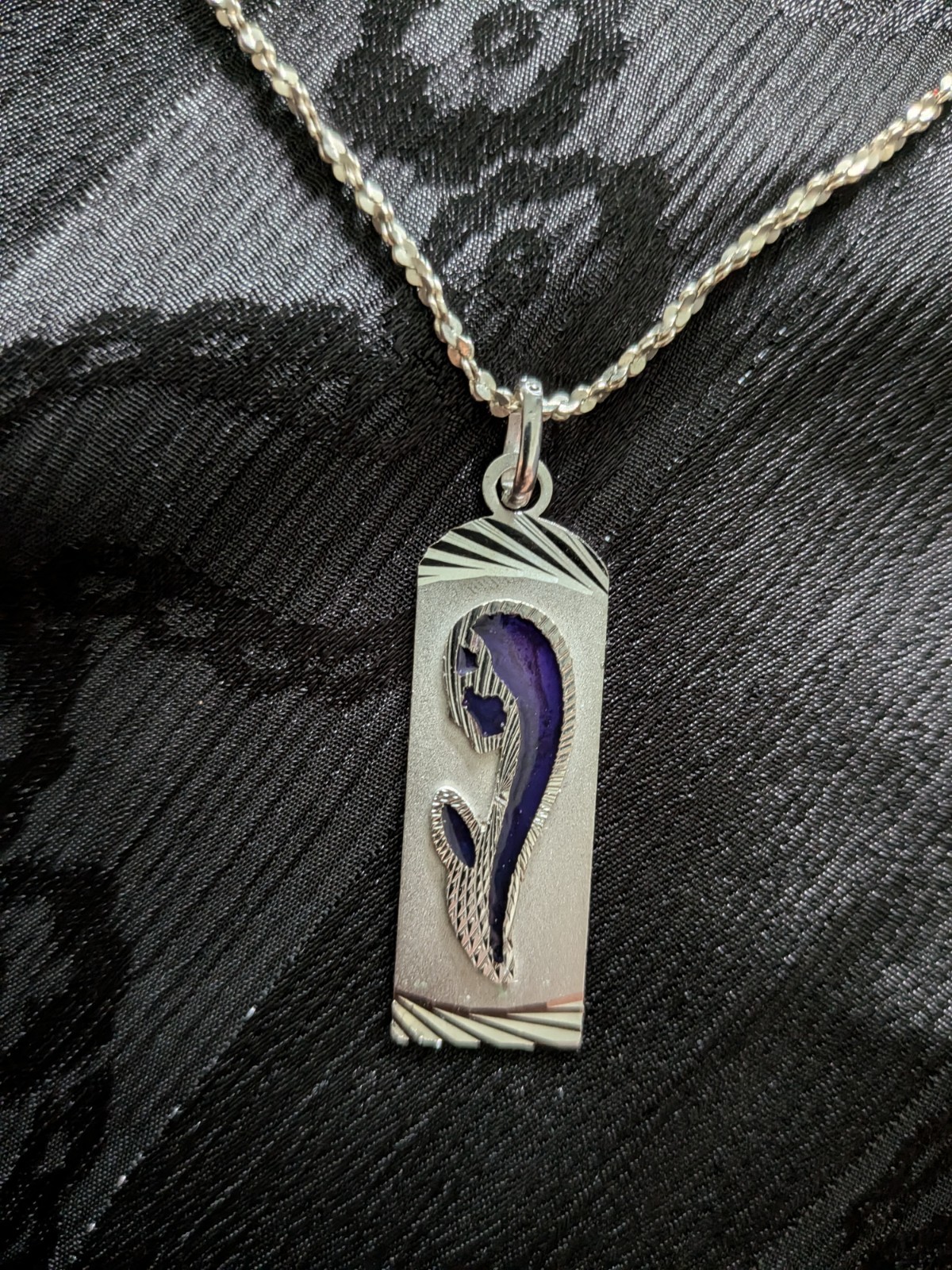 Sterling Silver 925 Virgin Mary Blue Enamel Pendant with 11 Inch Chain S 925