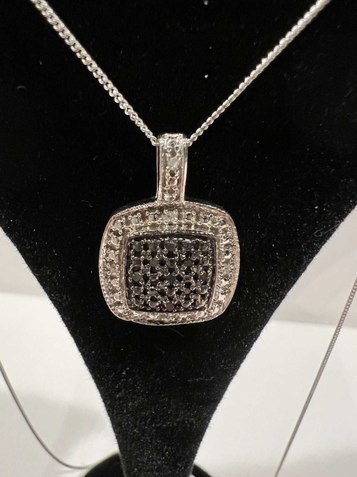 Black Diamond Cluster Pendant w 18″ Necklace Chain Sterling Silver 925 NWT