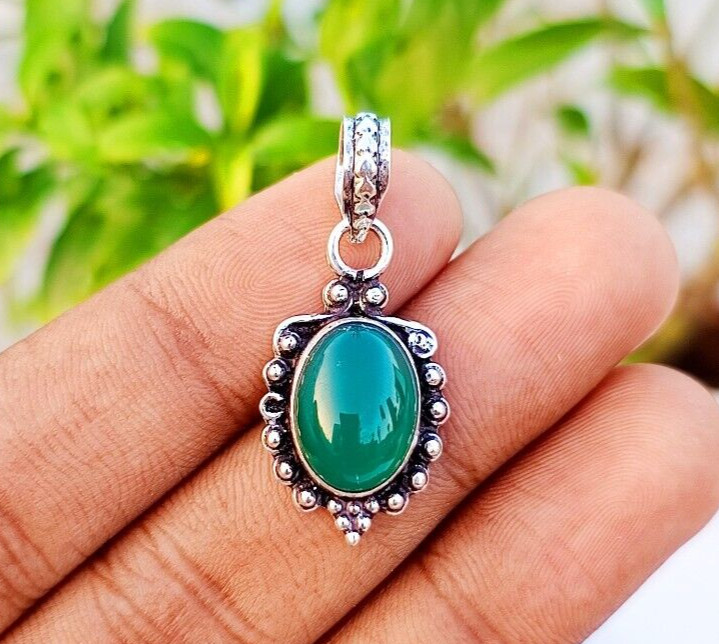 Natural Green Onyx Gemstone Pendant 925 Sterling Silver Handmade Jewelry