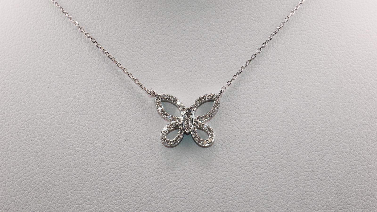 14K Gold Diamond Butterfly Pendant Necklace