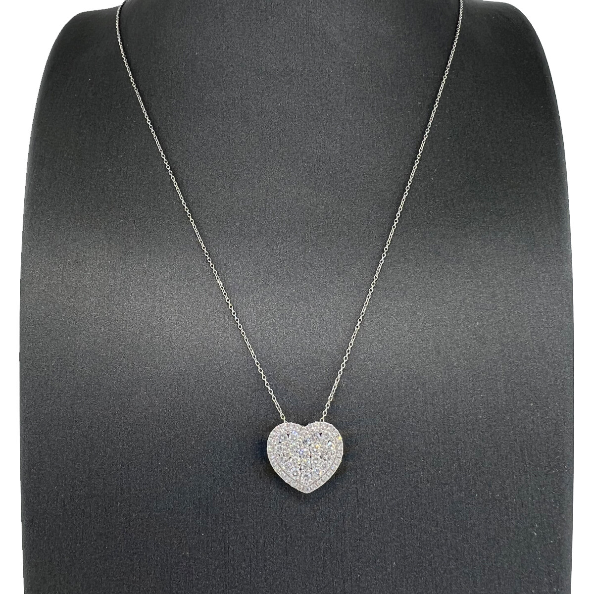 18k White Gold Diamond Pave Heart Necklace 1.00TCW