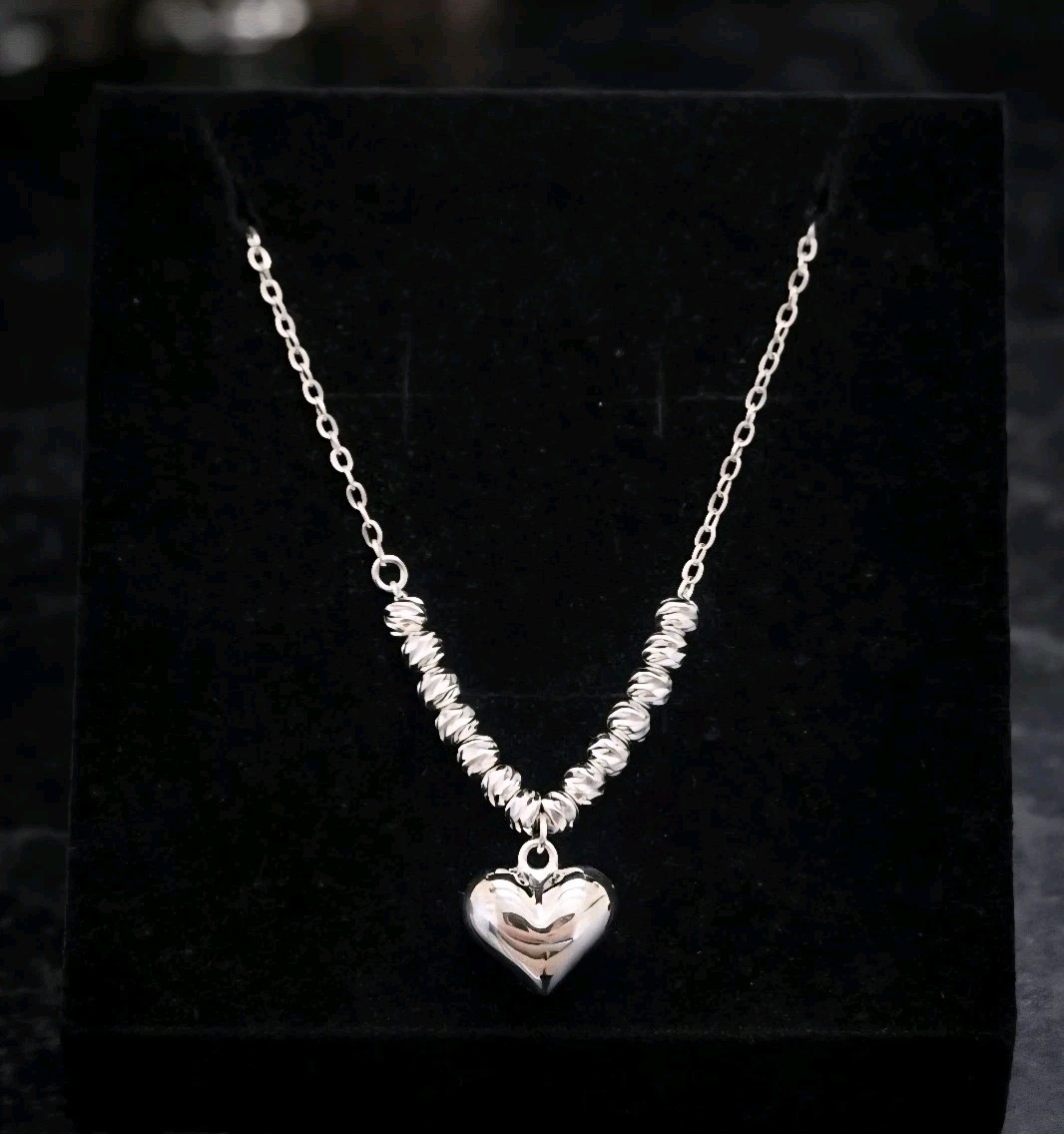 Silver Heart Charm Pendant Fashion Necklace Beaded Chain Love Theme Jewelry Gift
