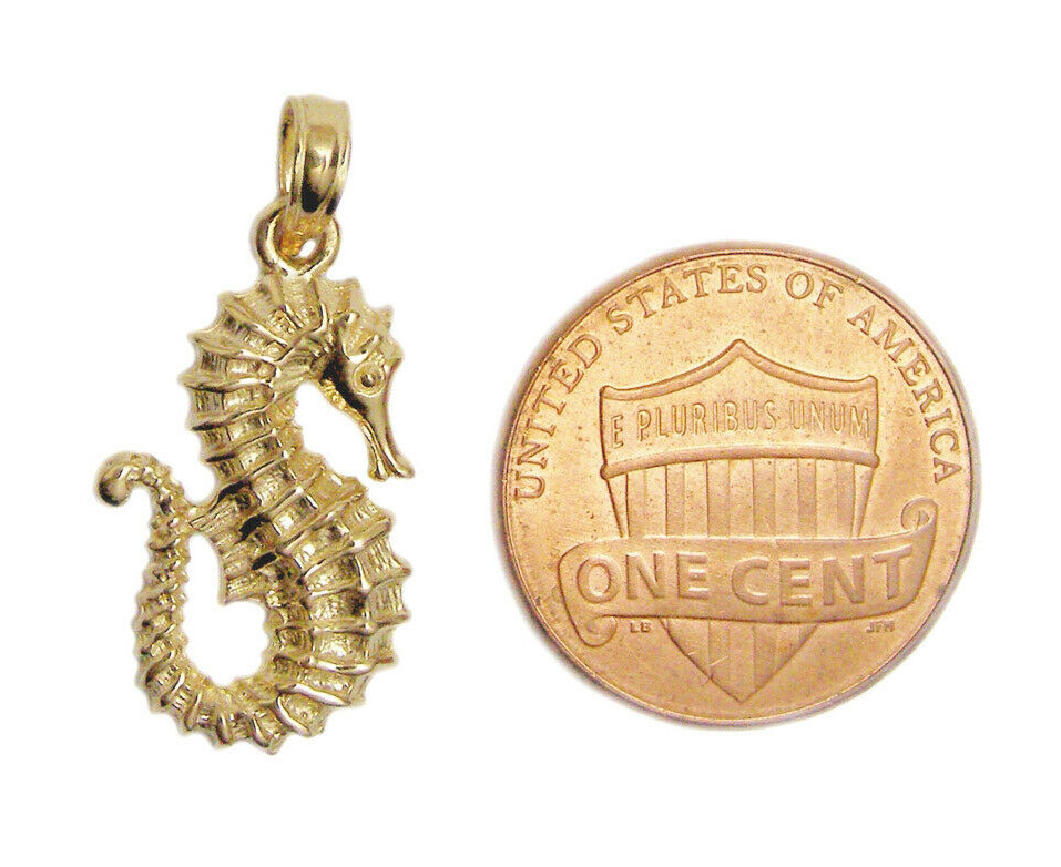 New 14k Gold Seahorse Pendant/Charm