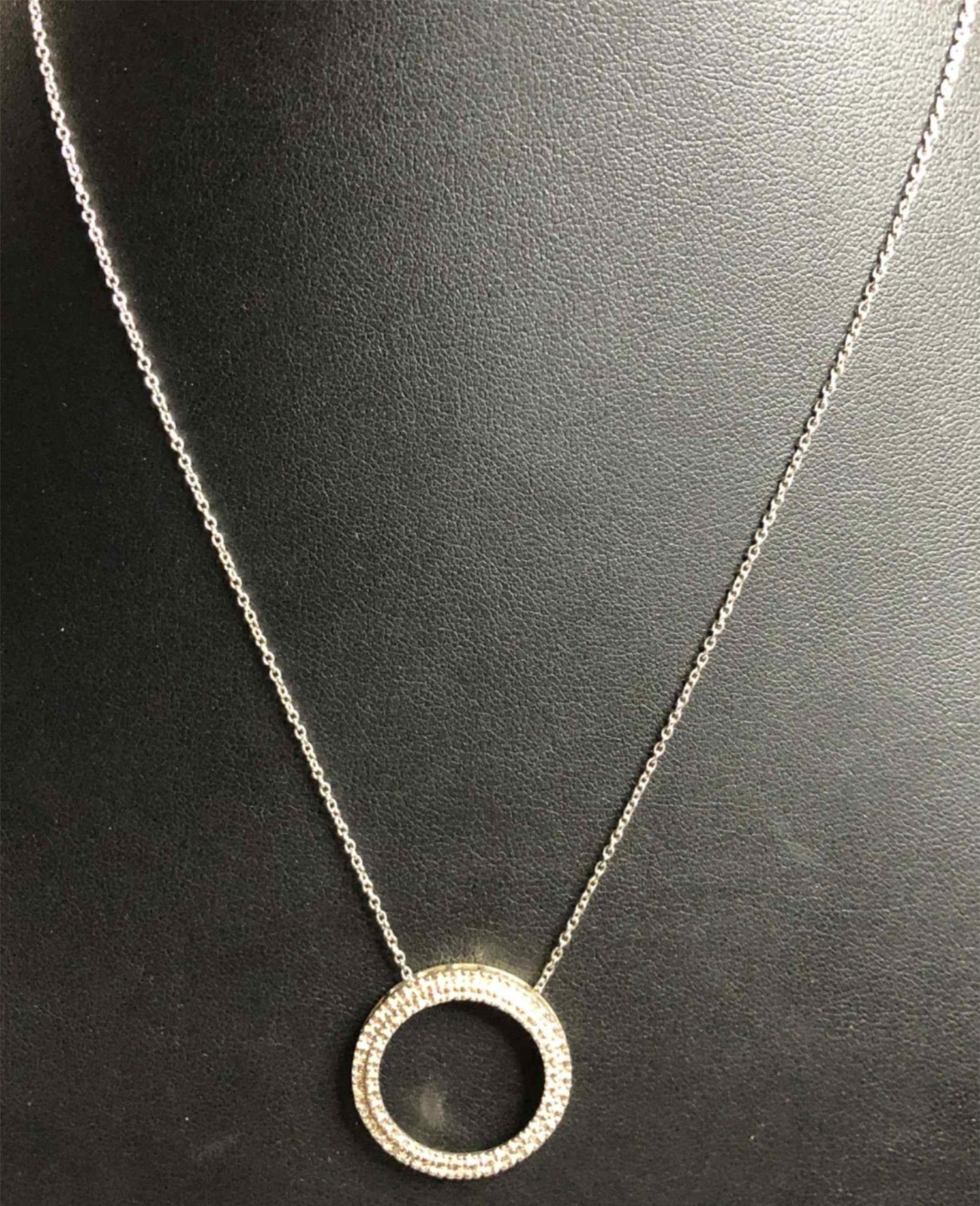 7864 Sterling silver 925 Open Circle Diamond accent pendant 3.2g 18″ necklace