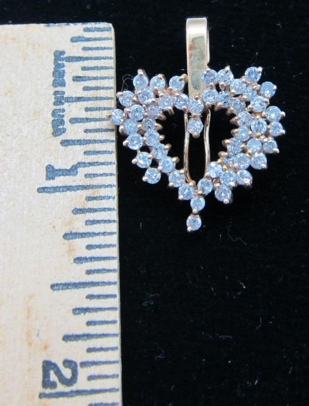 VTG Gold w/ 50 Natural Brilliant Diamonds Heart-shaped Enhancer Pendant 6 grams