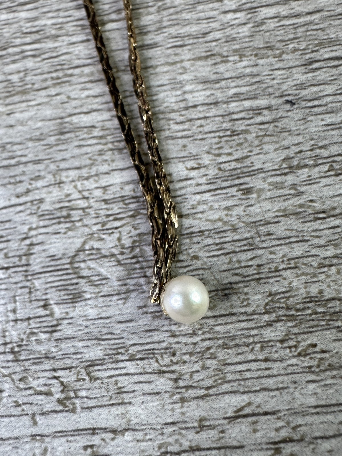 Vintage ART Gold 1/20 14k GF Serpentine Chain Necklace with White Pearl Pendant